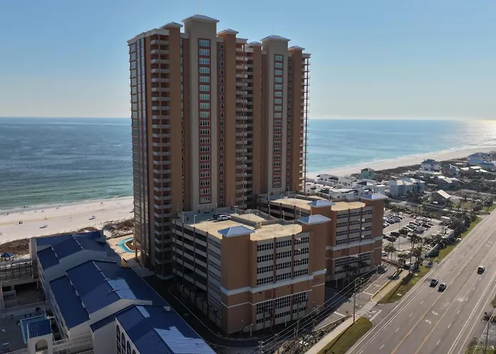 Phoenix Gulf Towers 1803 Apartment